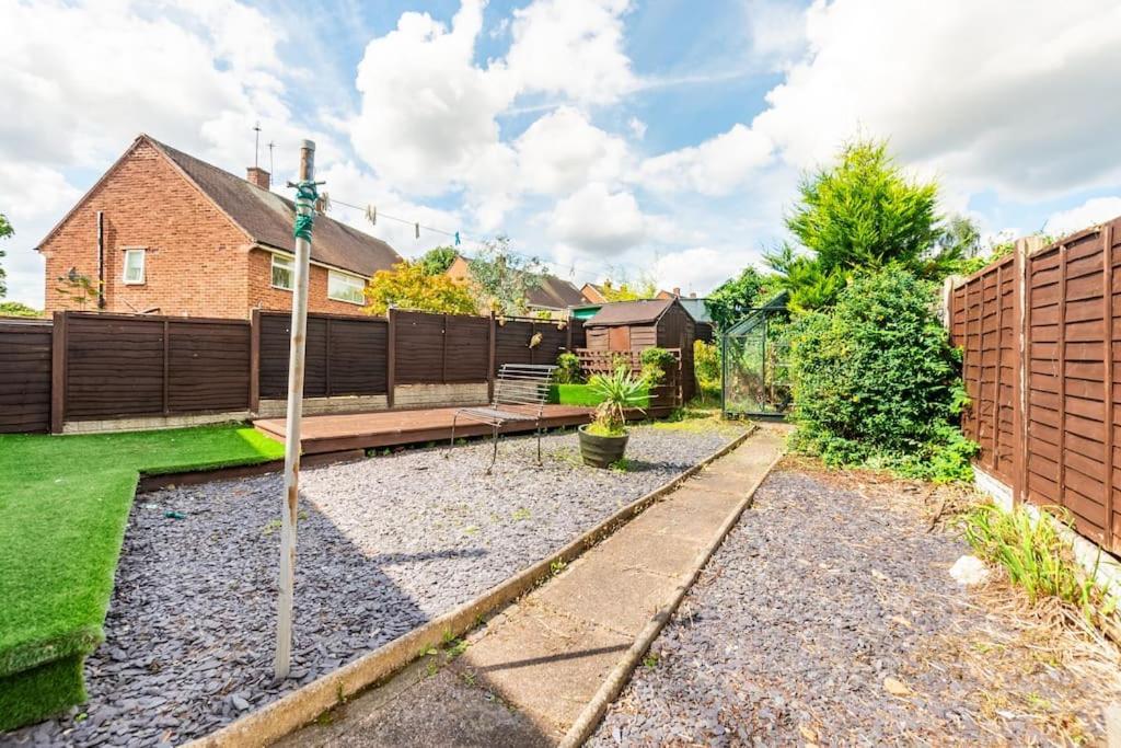 Birmingham Great Barr Property Near Junction 7 M6 Exterior photo